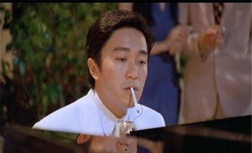 喜剧明星名字,揭秘喜剧明星的幽默人生